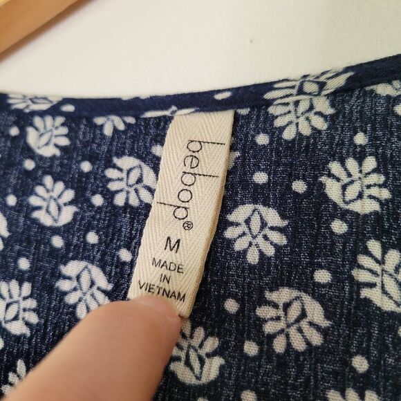 Bebop Navy Floral Button Front Midi Dress Women’s Medium Rayon Smocked Waist - Picture 5 of 8